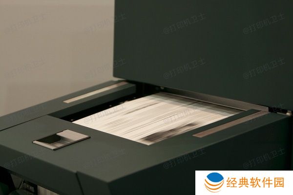 检查打印机内部部件